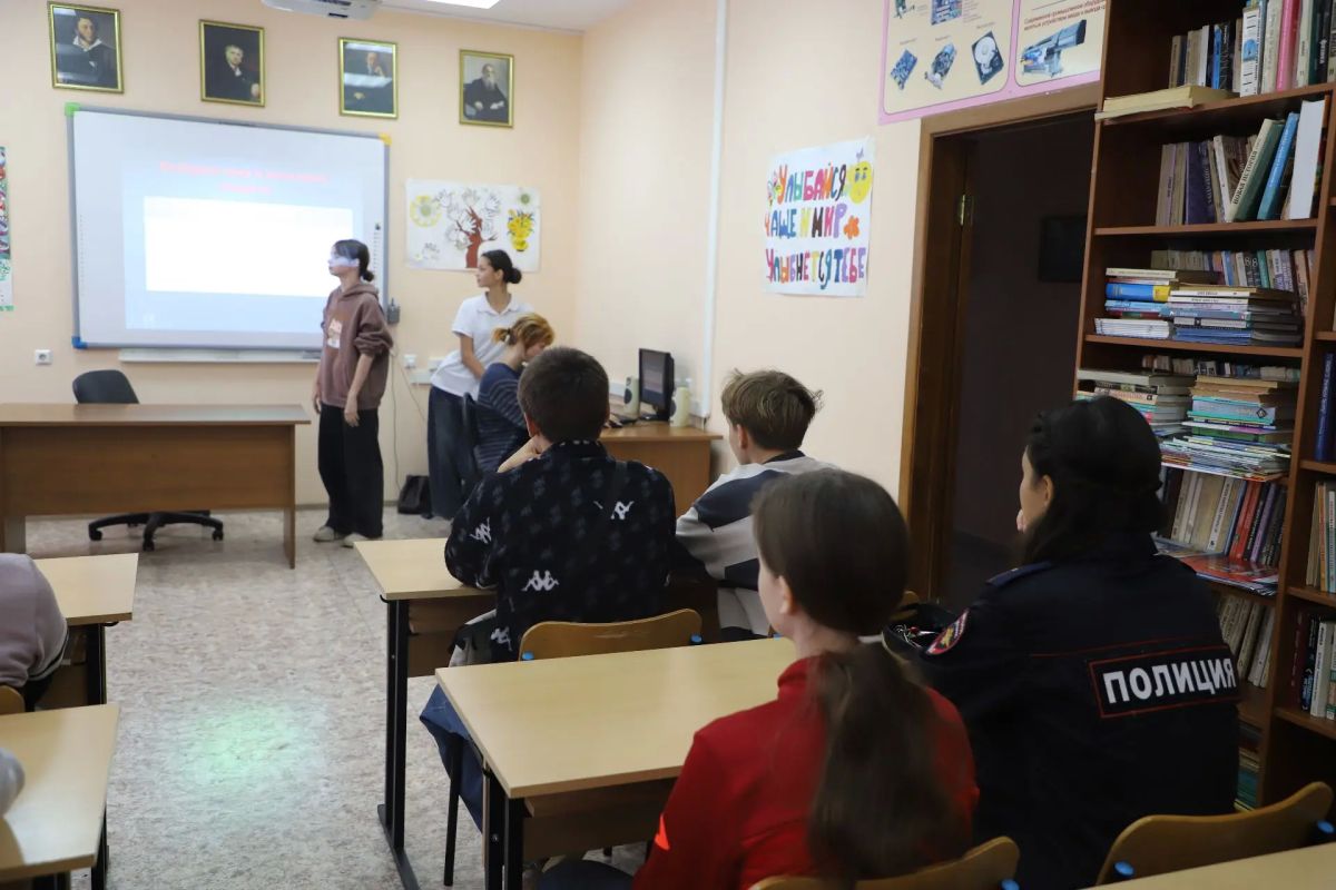 В Рязани в рамках акции «Каникулы с Общественным советом» состоялась интерактивная викторина, посвященная Дню солидарности в борьбе с терроризмом В Рязани в рамках акции «Каникулы с Общественным советом» состоялась интерактивная викторина, посвященная Дню солидарности в борьбе с терроризмом