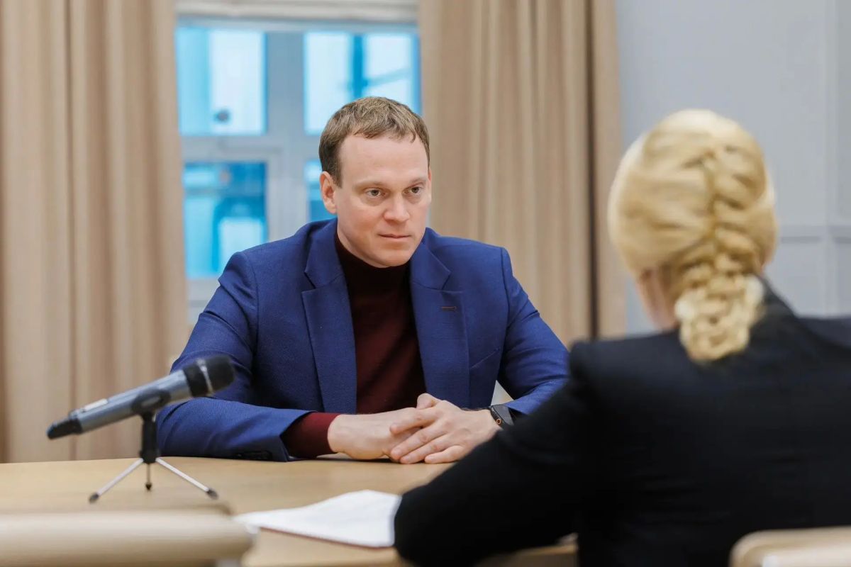 Павел Малков: Встретился с Уполномоченным по правам человека в Российской Федерации Яной Лантратовой Павел Малков: Встретился с Уполномоченным по правам человека в Российской Федерации Яной Лантратовой