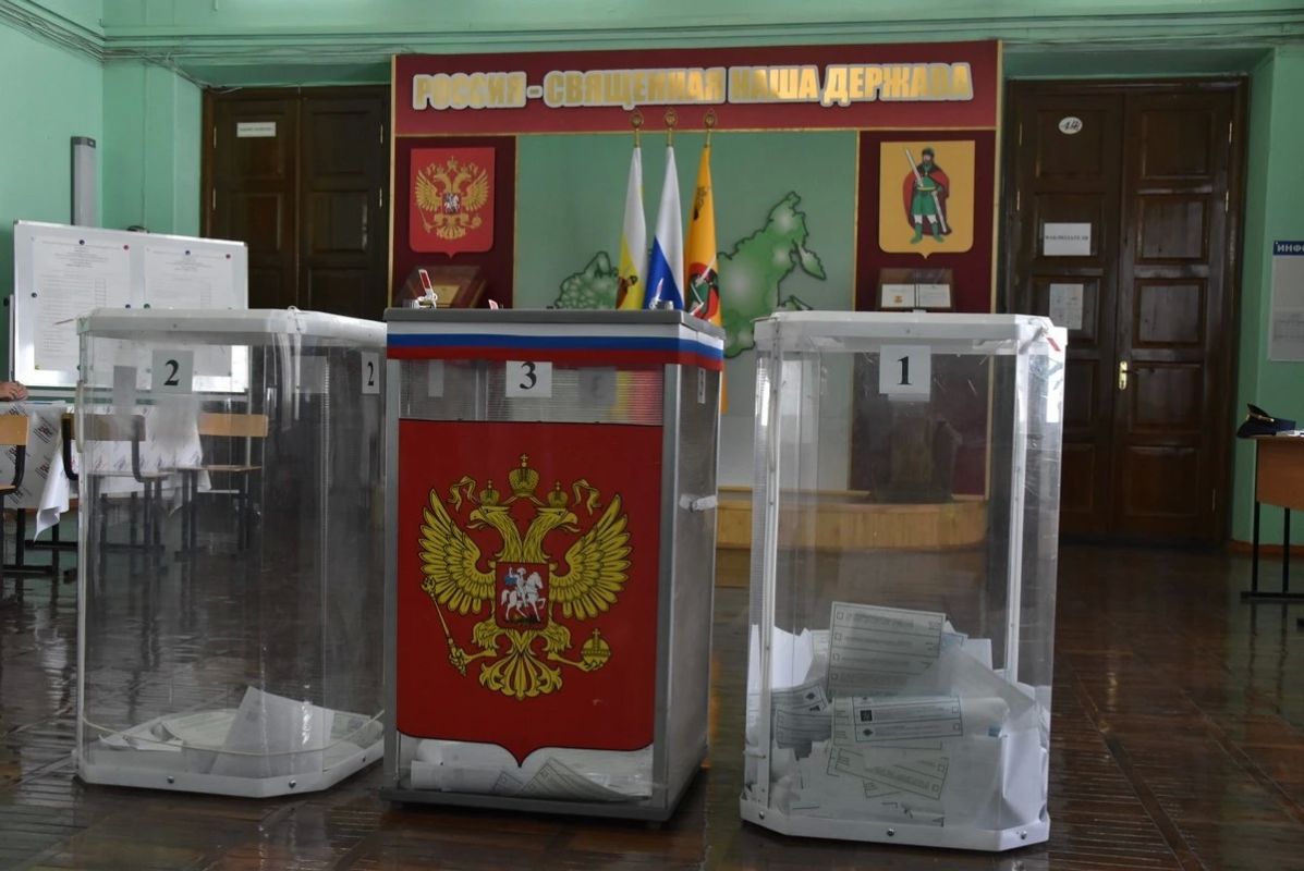 В воскресенье, 20 сентября, губернатор Рязанской области Павел Малков проголосовал на выборах депутатов Государственной Думы IX созыва В воскресенье, 20 сентября, губернатор Рязанской области Павел Малков проголосовал на выборах депутатов Государственной Думы IX созыва