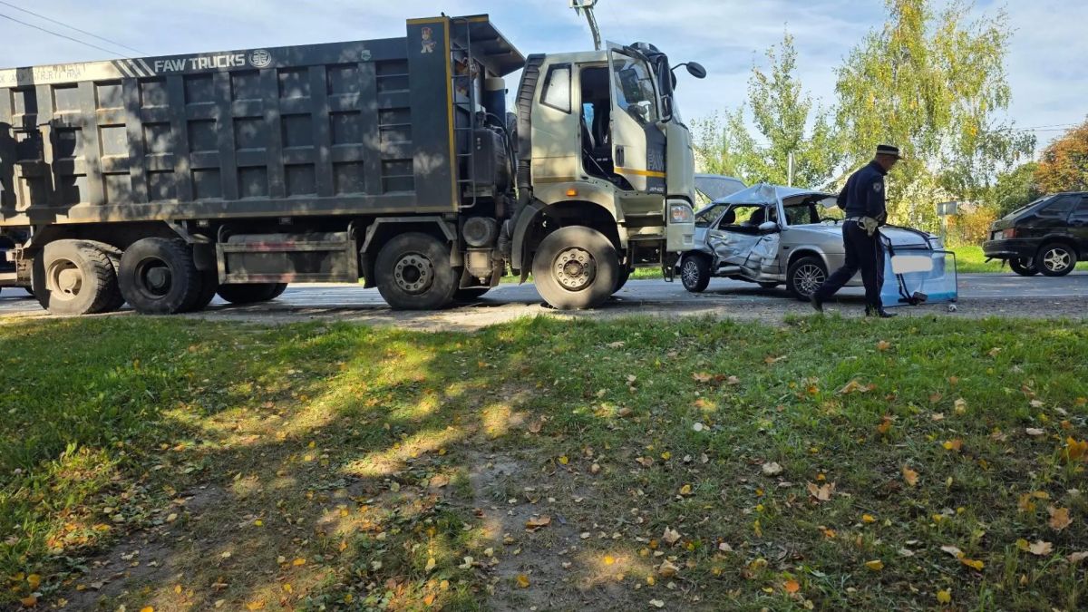 Сводка ДТП. . За прошедшие сутки сотрудниками Госавтоинспекции Рязанской области зарегистрировано 5 дорожно-транспортных происшествий, в результате которых 8 человек получили травмы различной степени тяжести Сводка ДТП. . За прошедшие сутки сотрудниками Госавтоинспекции Рязанской области зарегистрировано 5 дорожно-транспортных происшествий, в результате которых 8 человек получили травмы различной степени тяжести