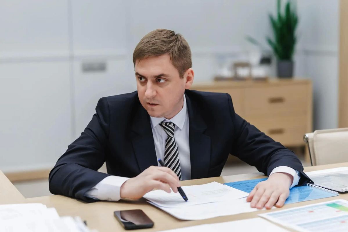 Павел Малков: На встрече с зампредом Александром Сергеевичем Пшенниковым обсудили развитие сердечно-сосудистой службы Павел Малков: На встрече с зампредом Александром Сергеевичем Пшенниковым обсудили развитие сердечно-сосудистой службы
