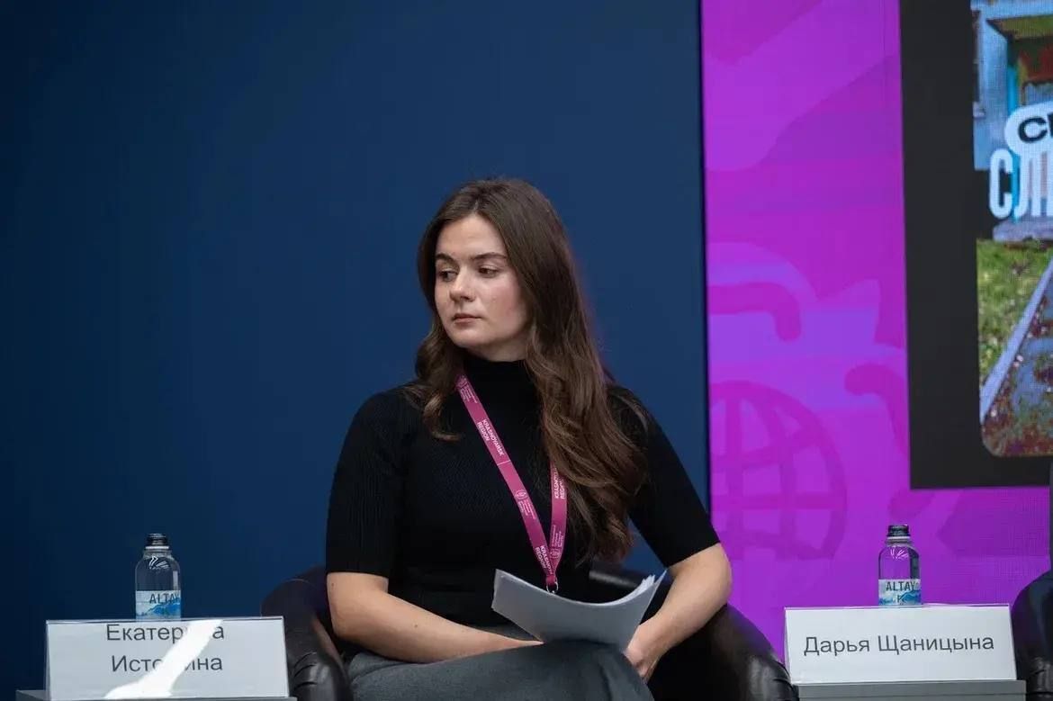 Смыслы создаёт человек: эксперты и финалисты Международной олимпиады по финансовой безопасности обсудили вопросы применения ИИ в медиа Смыслы создаёт человек: эксперты и финалисты Международной олимпиады по финансовой безопасности обсудили вопросы применения ИИ в медиа