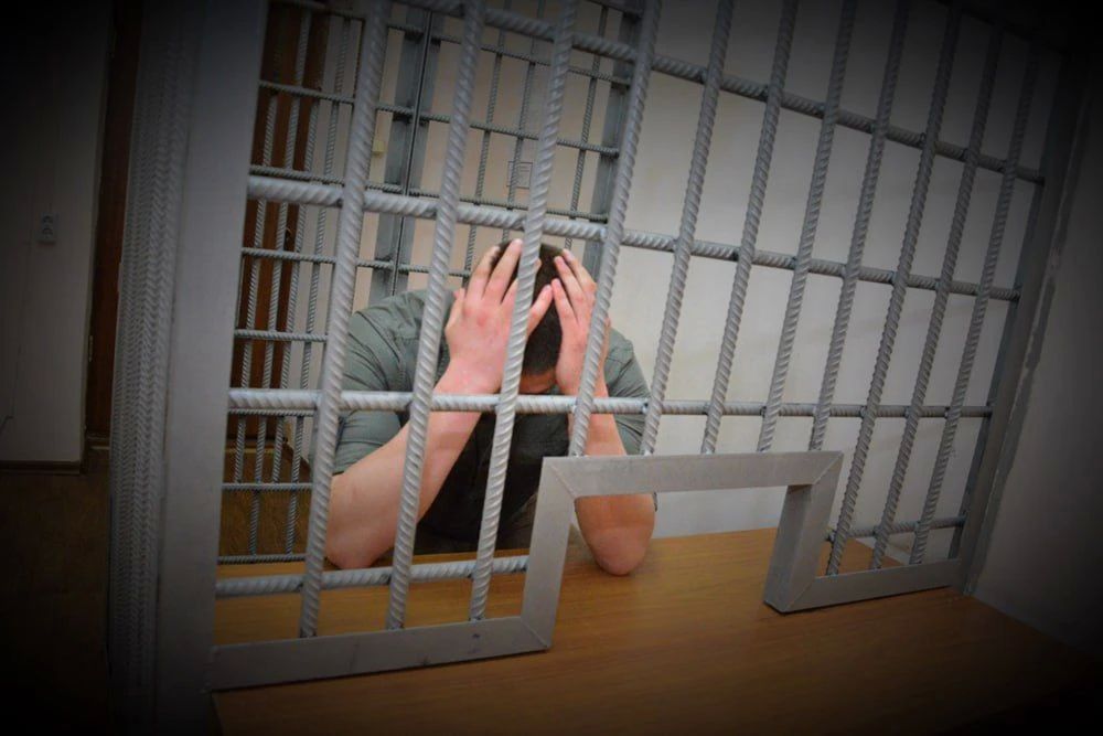 Полицейские задержали рецидивиста, подозреваемого в краже со склада предприятия в поселке Ветзоотехника Рыбновского района