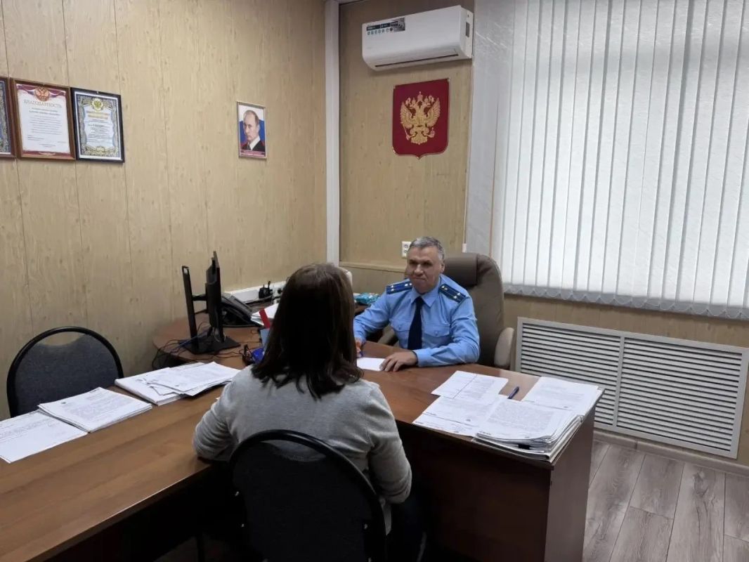 В органах прокуратуры области в рамках Всероссийского дня приема предпринимателей проведены встречи с представителями бизнес-сообщества В органах прокуратуры области в рамках Всероссийского дня приема предпринимателей проведены встречи с представителями бизнес-сообщества