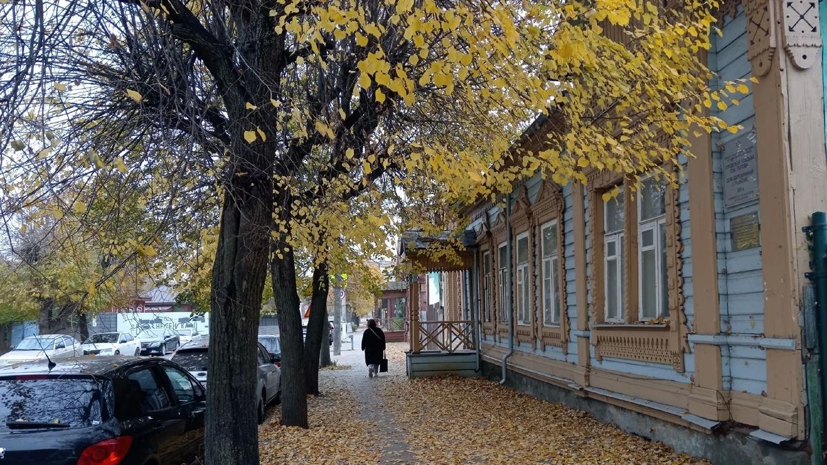 По данным Рязанского гидрометеоцентра, 19 октября в Рязанской области ожидается переменная облачность, преимущественно без осадков без осадков