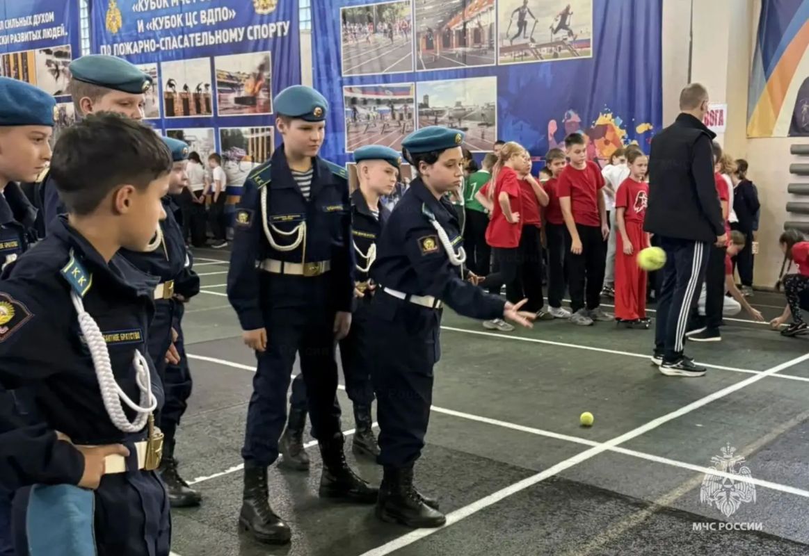 В Рязани прошёл конкурс «Зарничка» среди учащихся школ В Рязани прошёл конкурс «Зарничка» среди учащихся школ