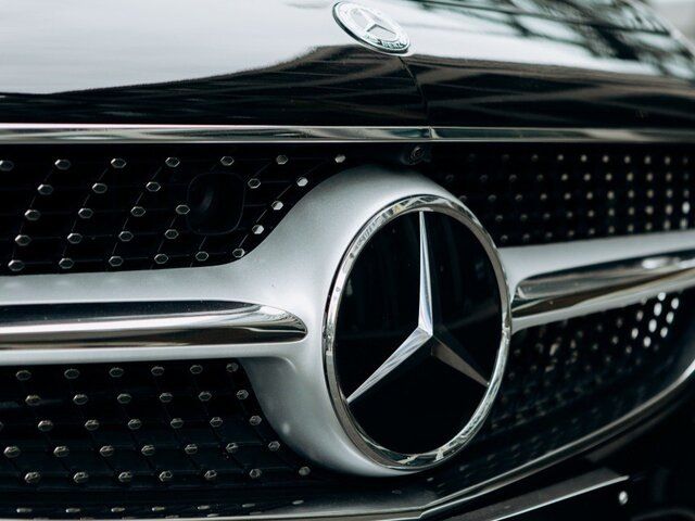 Mercedes-Benz ������������ �� ����� ������